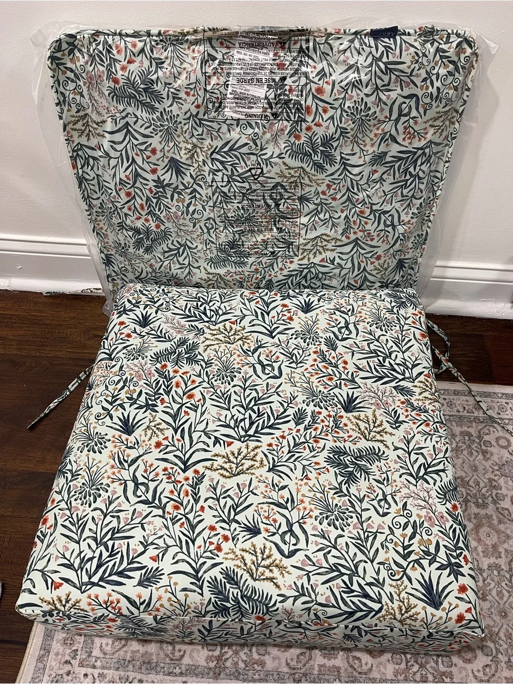 Ardene Botanical Foldable Floor Chair Cushion - White Green Orange